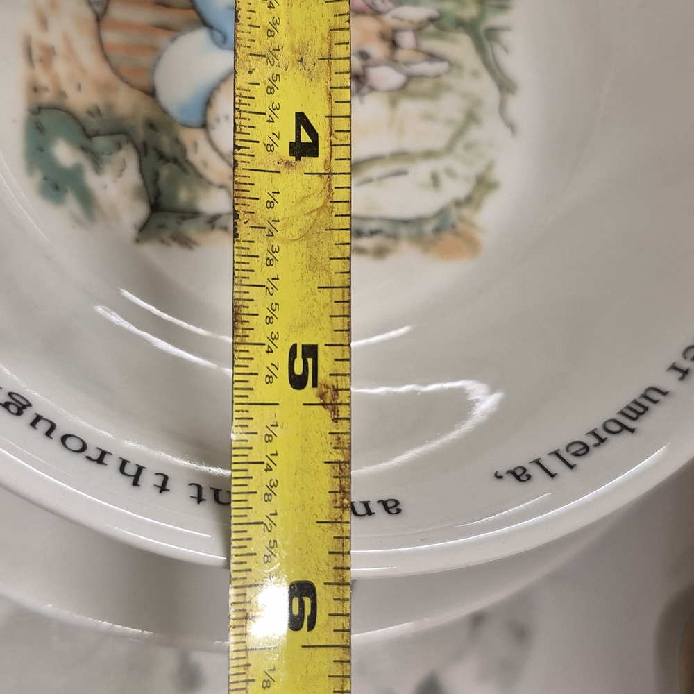 Peter Rabbit Ceramic Bowl and Plate Set - Picture 8 of 8